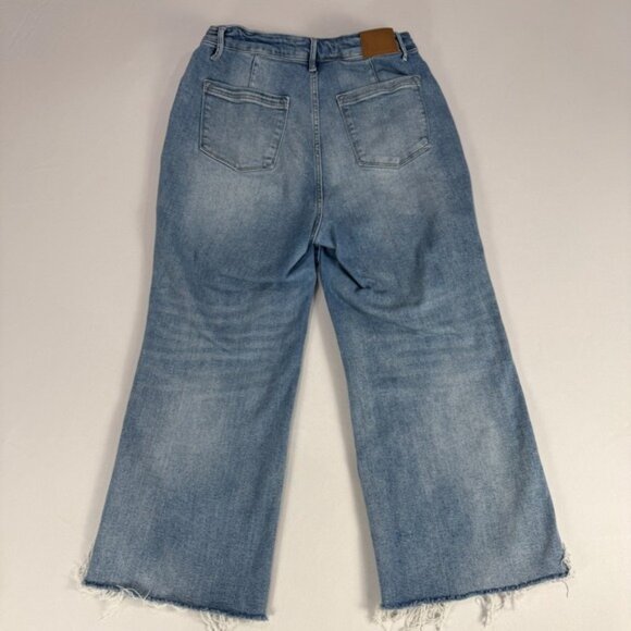 Judy Blue Womens Denim Jeans 14W Light Wash Frayed Hem High Rise Crop Wide Leg‎ - Picture 2 of 8